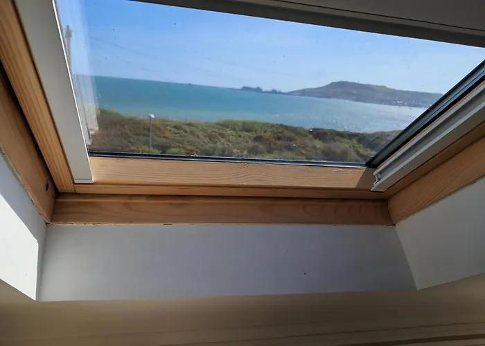 The Lookout -The House With A View